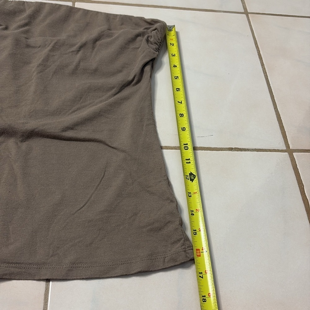 Strapless Tan Ruched Top. Small - Picture 6 of 9